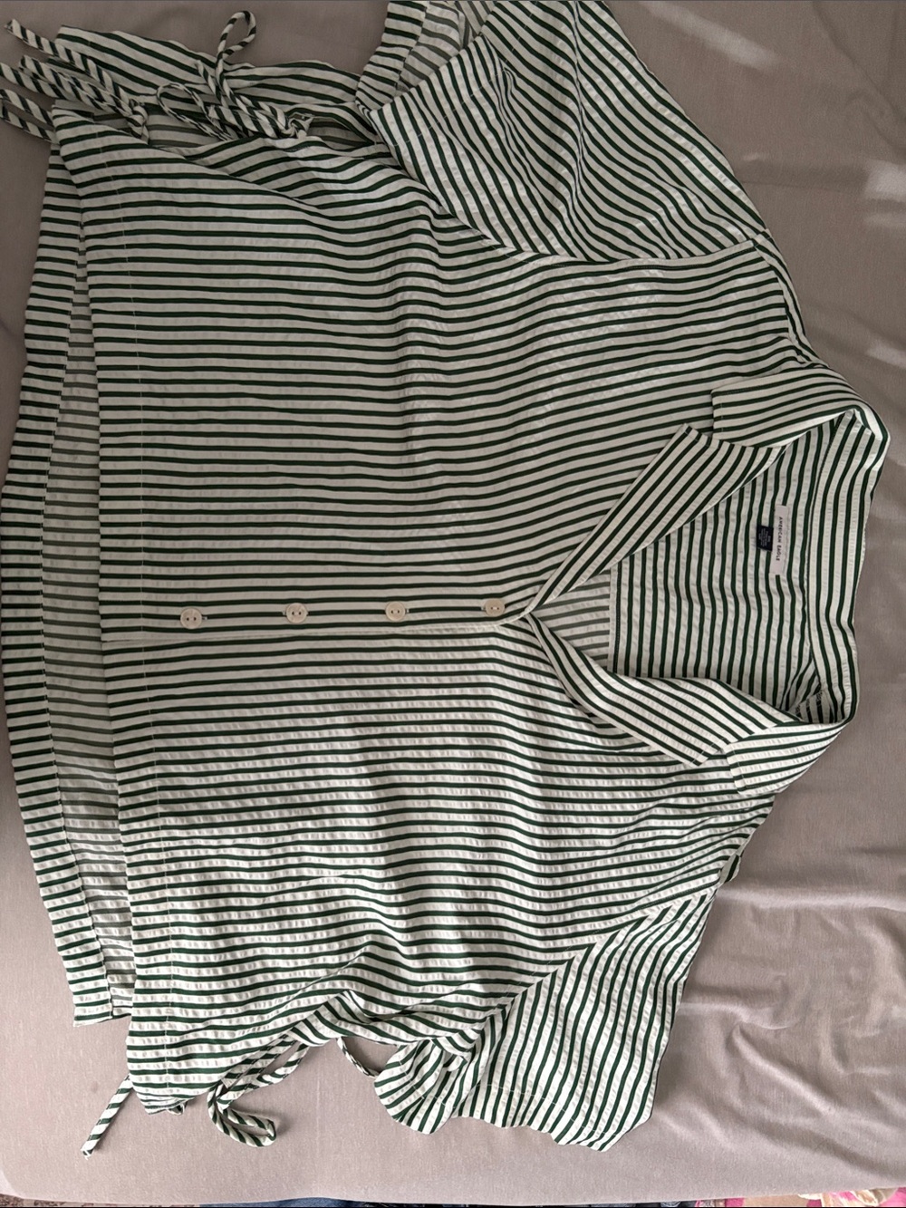 American Eagle Outfitters Green and White Striped Button-Up Shirt